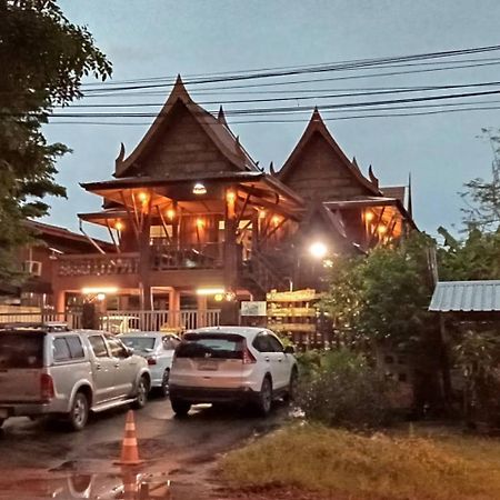 บ้านเรือนไทยมะลิเมืองเก่า Сукотаи Экстерьер фото